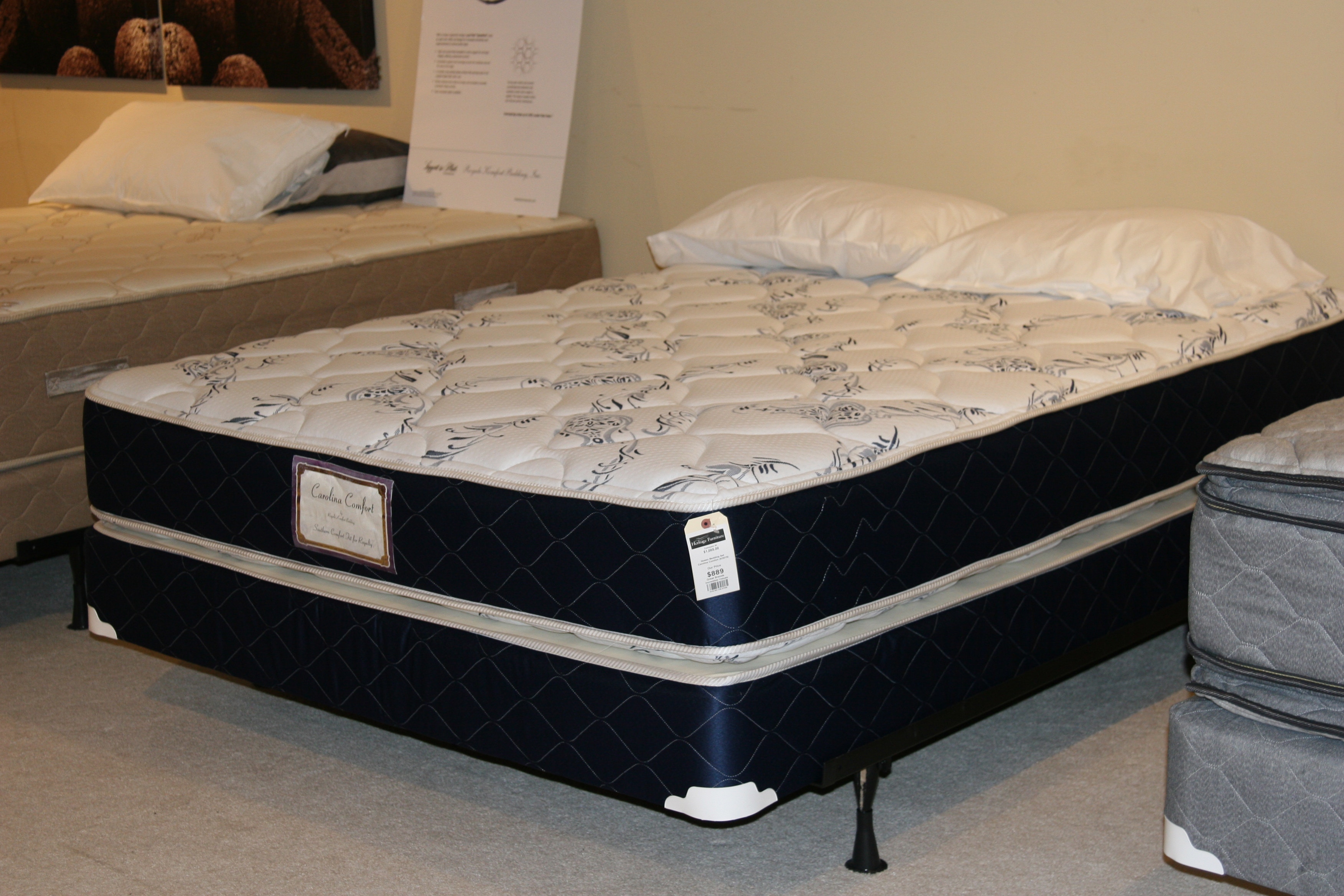 Southern Style Fine Furniture Mattresses Queen Bedding Set by Royale